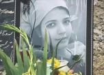Полицията в Иран е пребила до смърт 15-годишна ученичка