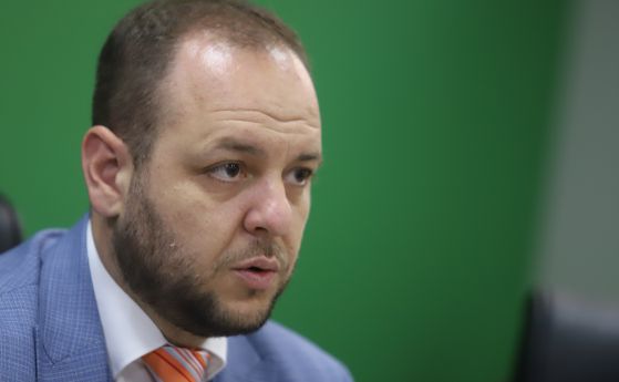 Два състава на ВАС отмениха решения на бившия екоминистър Борислав Сандов за 'Струма'