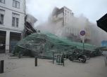 Две сгради рухнаха на търговска улица във френския град Лил (видео)