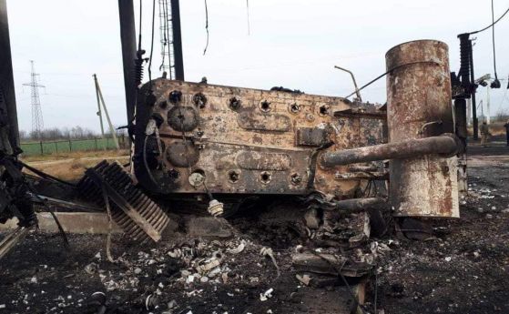 Руснаците разрушили ключова електроцентрала при изтеглянето от Херсон