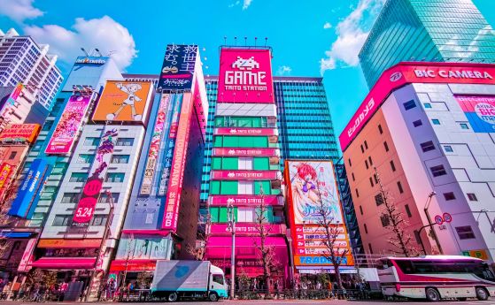 Властите в Токио призоваха гражданите да носят поло, за да пестят енергия
