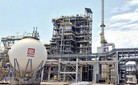 Експерт: След преместването на активите на Лукойл у нас цените на горивата няма да паднат