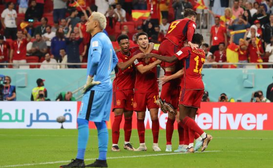 Испания се развихри за 7:0 над Коста Рика, подобри рекорда си от разгрома над България през 1998-а