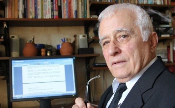 Почина Йордан Ведър - първият професор по реторика в България