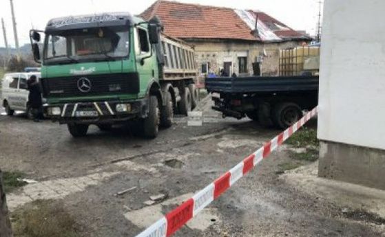 Трагедията в Перник с двама работници: Срутилият се изкоп не е бил добре укрепен