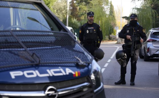 Писмо-бомба и за премиера на Испания, експлозивните пощенски пратки в страната станаха пет