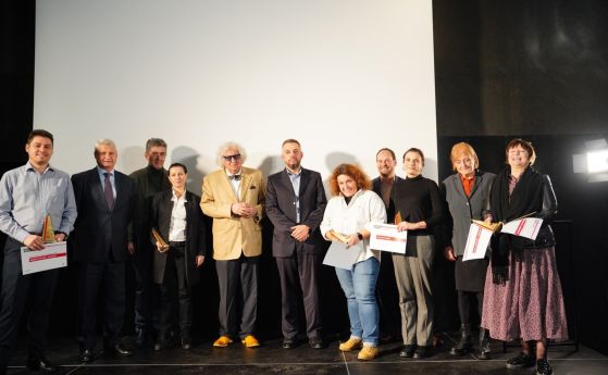 АКФ обяви носителите на Червена линия: награди за журналистика