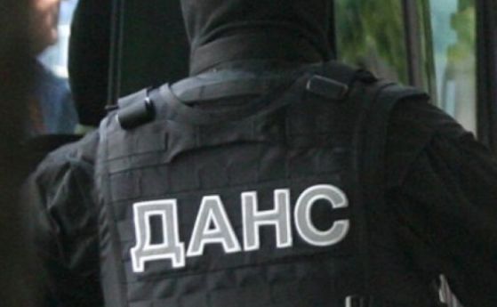 Прокуратурата и ДАНС разследват паравоенна организация 'Шипка' за престъпление срещу републиката