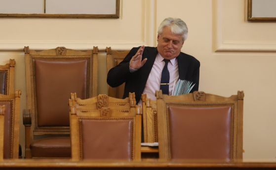 Бившият вътрешен министър Рашков: Не знам за дело, по което да съм свидетел