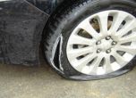 Оставиха в ареста британеца, нарязал гумите на 70 коли