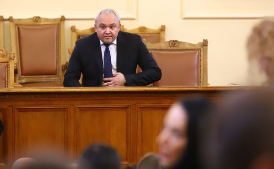Демерджиев: Назначен съм с мандат на президента. Когато той поиска моята оставка - ще я дам