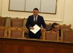 Транспортният министър Христо Алексиев в пленарната зала
