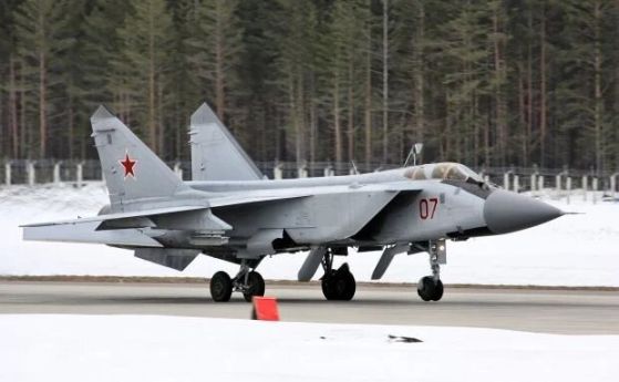 Руски самолети от Беларус вдигнаха под тревога цяла Украйна