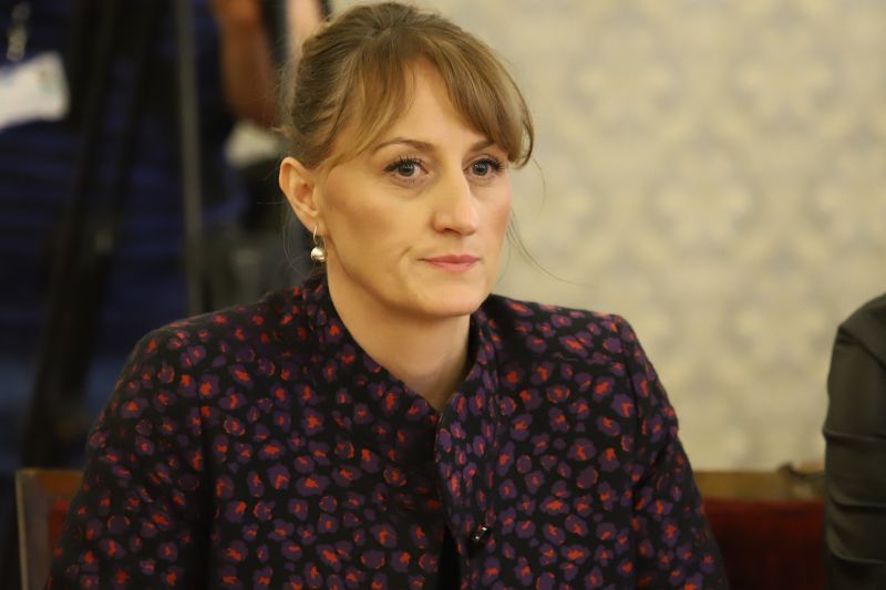 Министърът на околната среда и водите Росица Карамфилова издаде заповедите