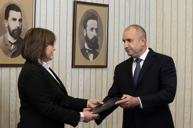 Президентът Румен Радев ще връчи третия проучвателен мандат за съставяне