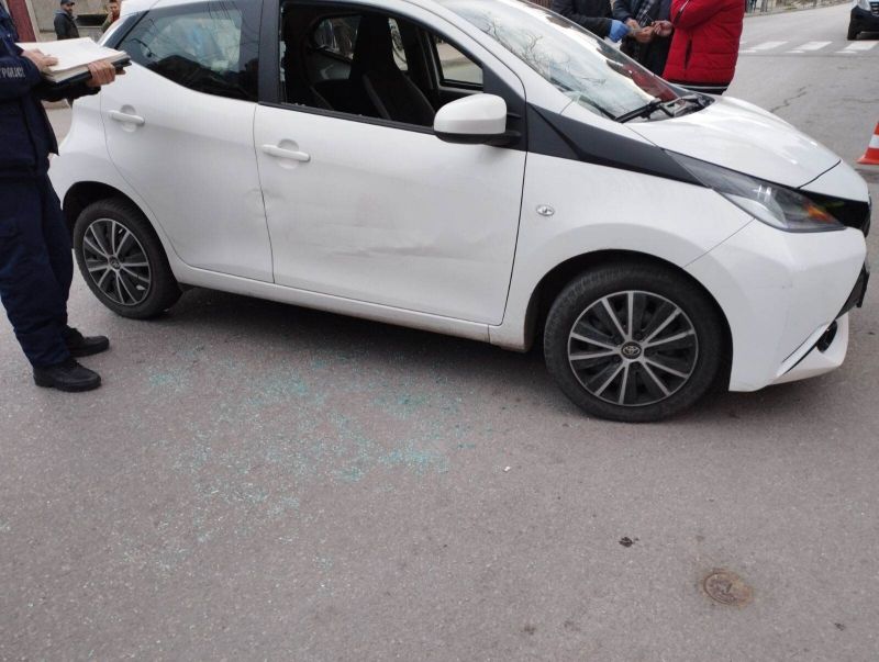 Шуменски полицаи задържаха след преследване по улиците на града шофьор, отказал