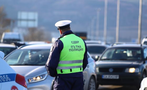 Дрогиран шофьор предложил 10000 евро подкуп на полицаи  
Мъжът е задържан