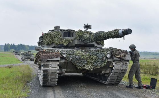 Започва обучението на бойците от ВСУ на танковете Leopard 2