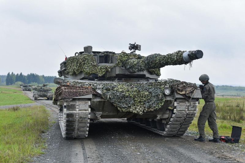 Украинските военни започват да се обучават как да използват танкове