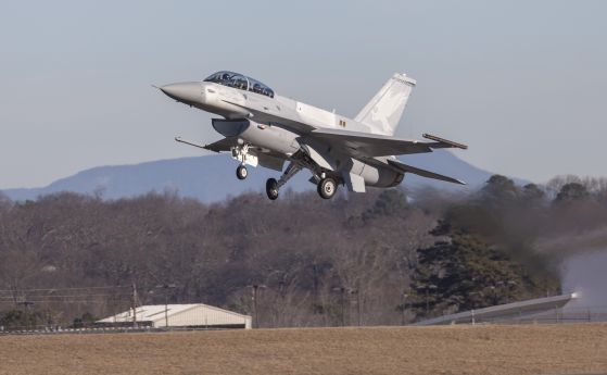 Lockheed Martin съобщи за успешен първи полет на F-16 Block 70