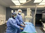 Пловдивски лекари замениха сложна операция с безкръвен метод