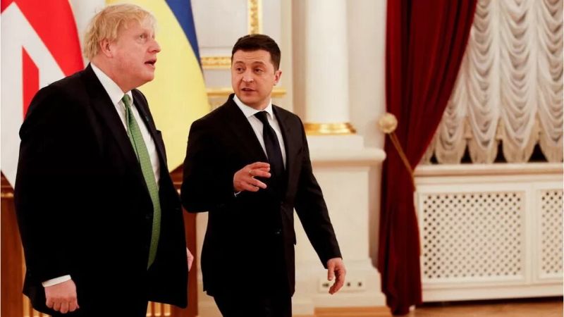 Бившият британски министър-председател Борис Джонсън прави скандалното разкритие, че Владимир