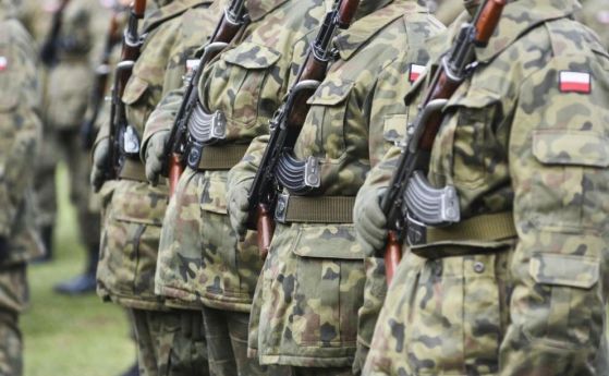 Полша ще отдели най-много пари за отбрана от страните от НАТО