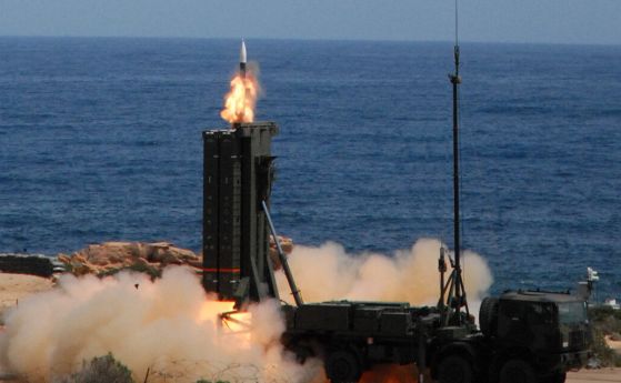 Зенитно ракетната системата SAMP T предназначена за противовъздушната отбрана на Киев и
