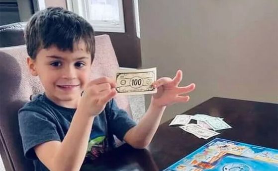 6 годишният Мейсън Стонхаус поръча храна за 1000 долара от телефона