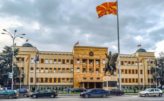 Северна Македония затвори границата, нямало ток (обновена)
