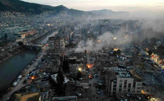 Броят на жертвите в Турция и Сирия надхвърли 28 000
