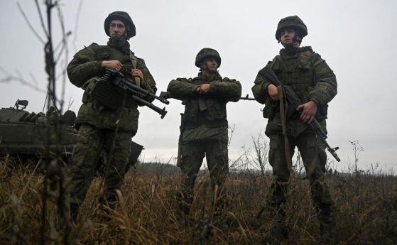 Русия струпа 10 000 войници на границата със Сумска област на Украйна