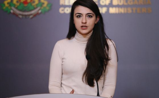 Лена Бориславова: Задкулисие в ПП няма. Дунчев се съгласи да не води в София-област, другото е емоция