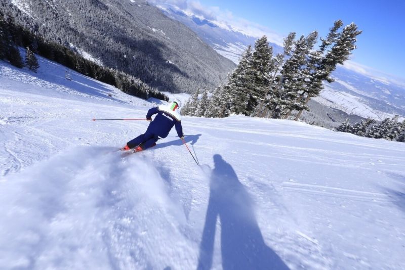7-годишно дете е ударено от скиор в района на ски