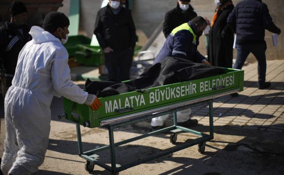 Един човек загина при поредно силно земетресение в Турция.