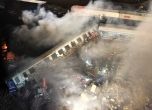 Трясък и после хаос: разказват оцелели от жестоката влакова катастрофа в Гърция (снимки)