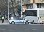 Автобус на градския транспорт в Пловдив блъсна жена на пешеходна пътека.