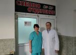 Екшън в сливенската болница: бебе се роди в коридора седалищно и почти задушено