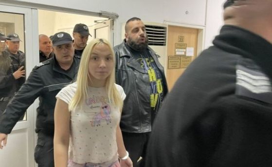 Пловдивският окръжен съд остави в ареста Куката, Чеченеца и Емили Тротинетката