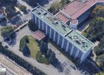 Щирлиц, който живее на покрива. 200 антени върху руските посолства шпионират Европа