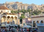 Младите гърци не могат да се отделят, разходите за жилище са над 40% от доходите