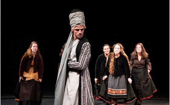 Персийският епос ''Шахнаме: сказание за Зал'' тръгва на национално турне