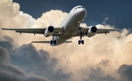 Държавата дава 37 милиона лева без ДДС за самолетни билети