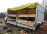 Мигрантите от камиона-ковчег са изпращали съобщения, че умират хора