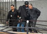 ''Аз съм психопат и трябва да се успокоя'': Момчето, убило 9 души в Белград, само́ подало сигнала (снимки)
