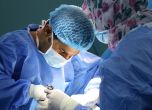 В САЩ извършиха първата мозъчна операция на бебе в корема на майката
