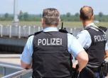 Полицаи и пожарникари са ранени при експлозия в жилищна сграда в Германия