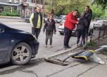 14-годишен шофьор отмъкна кола и се блъсна в спирка в София