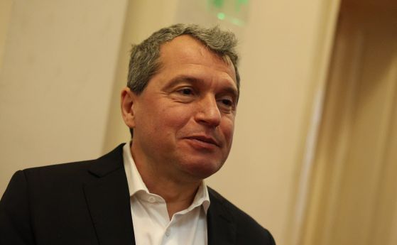 Тошко Йорданов: Важно е кои ще бъдат в правителството, ще отидем на среща с ГЕРБ