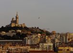 Нарковойна в Марсилия: Трима млади мъже разстреляни с автомати Калашников на улицата